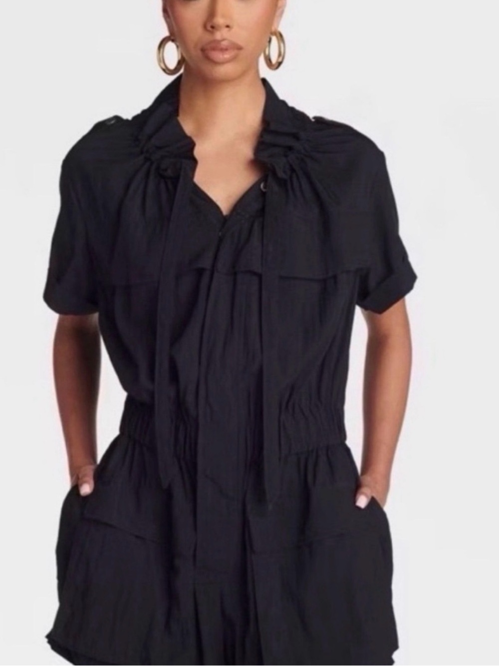 KBB by Kahlana Women’s Navy Blue Short-Sleeve Tie-Neck Utility Romper Size Large